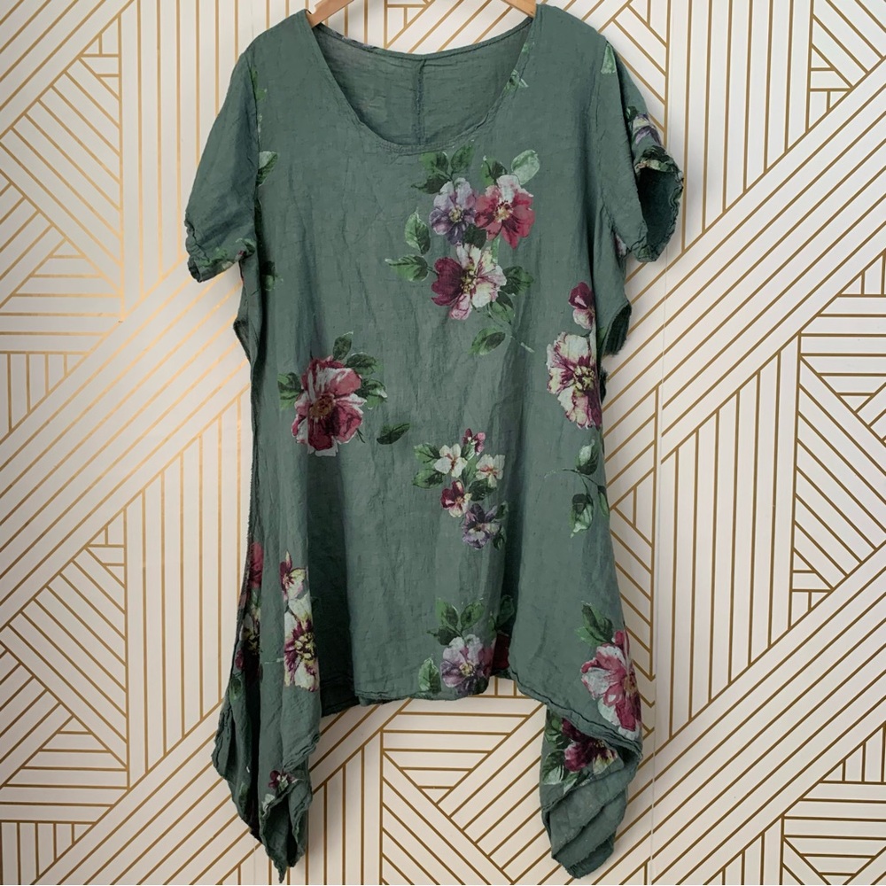 Angela Mara Floral Tunic Top cap sleeve split sides  Lagenlook boho bohemian
